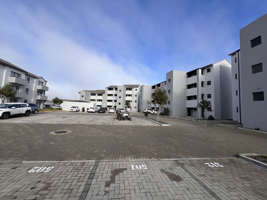 2 Bedroom Property for Sale in Parklands East Western Cape